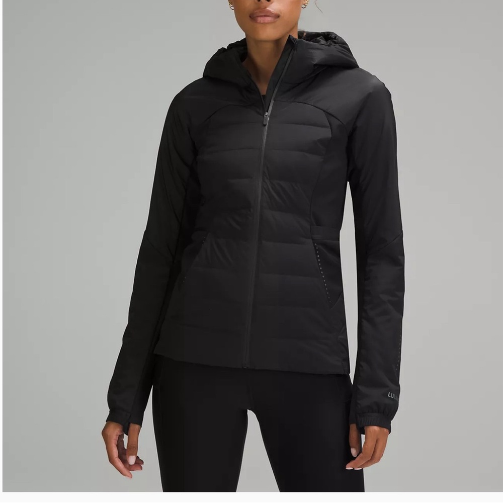 NWOT Down for it All Run Jacket size 4